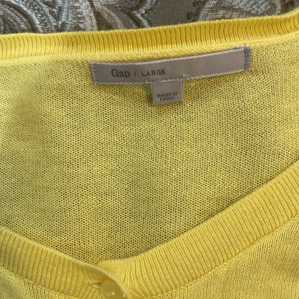 Gap, yellow, 3/4 sleeve cardigan - Picture 2 of 5